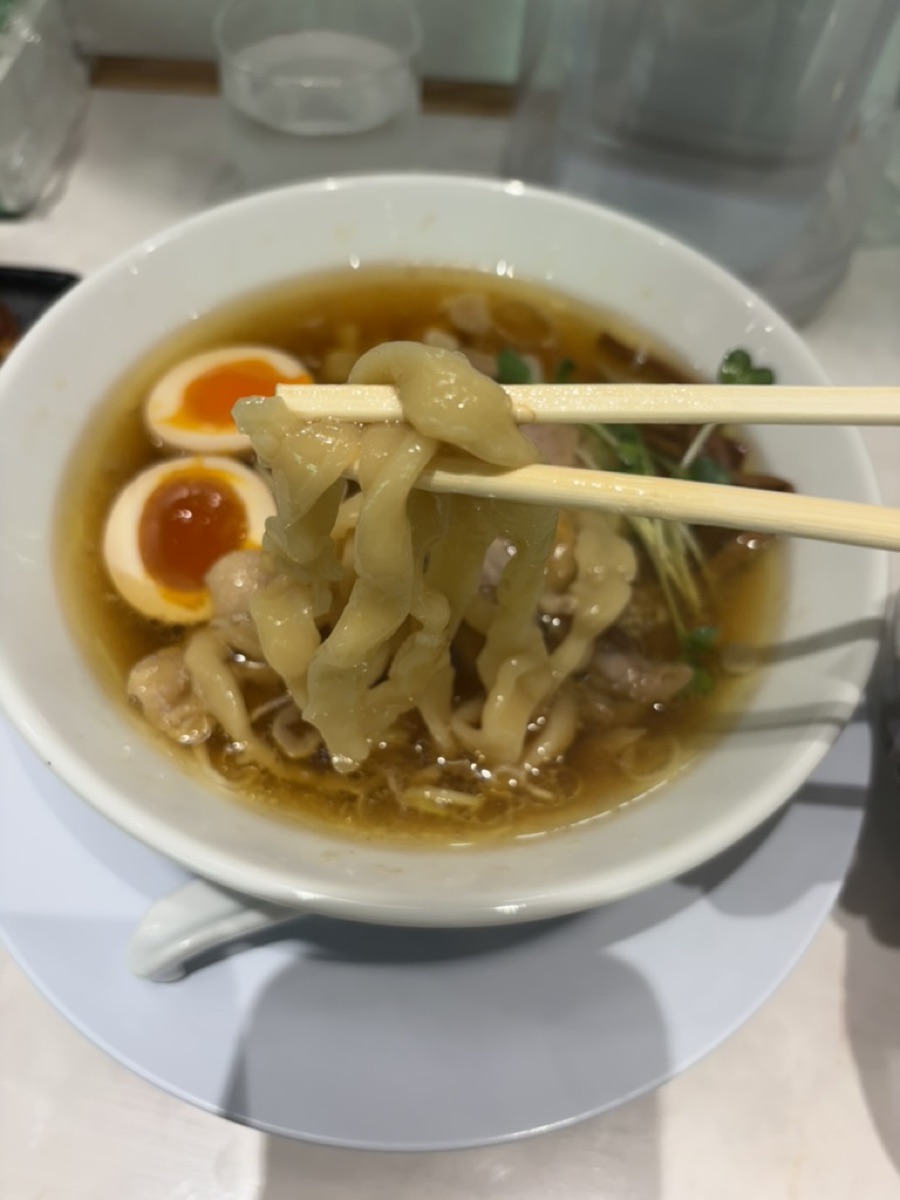麺をリフトしたところ