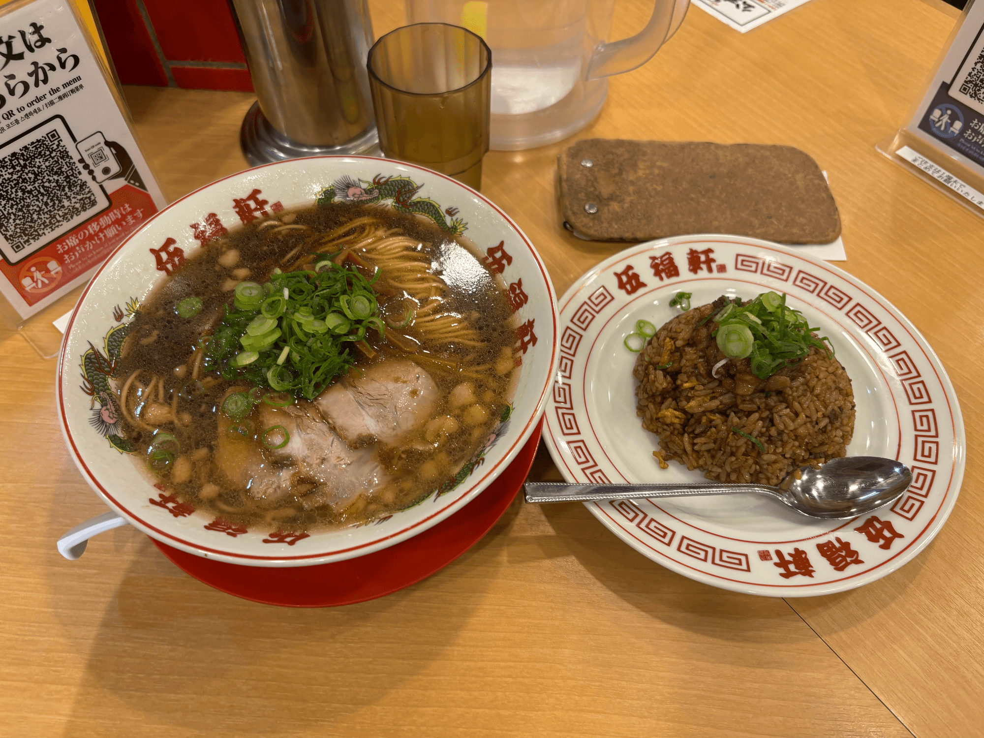 この黒さ、どこから来るんだろう