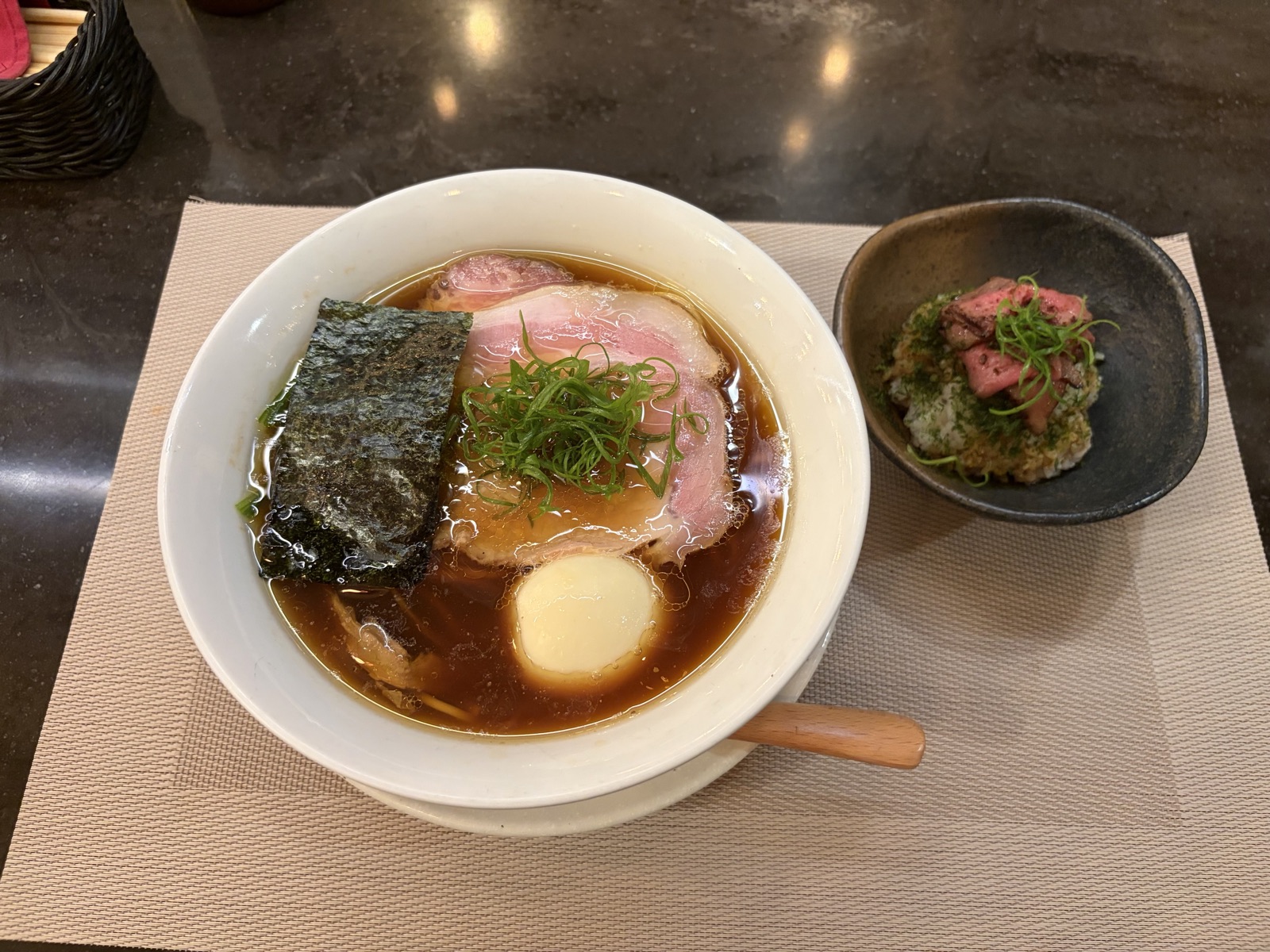 MENSHO 音羽 醤油らぁ麺